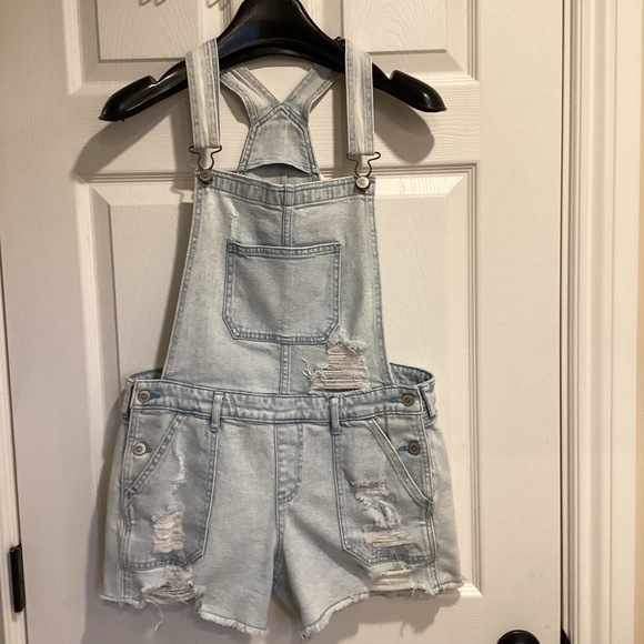 Distressed Overall Shorts, Size M - Picture 1 of 10